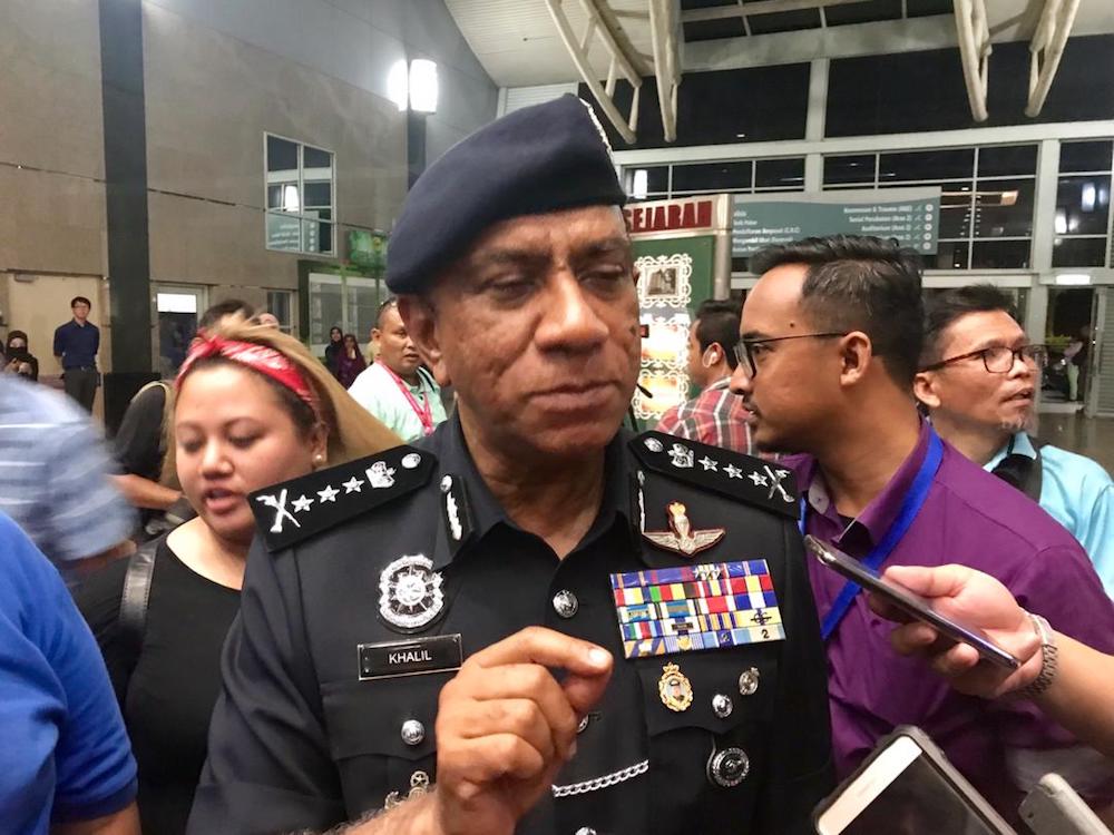 Johor police chief Datuk Mohd Khalil Kader Mohd confirmed that a policeman was arrested and detained yesterday for burying his friendu00e2u20acu2122s body in the backyard of his house in Batu Pahat. u00e2u20acu201d Picture by Ben Tan