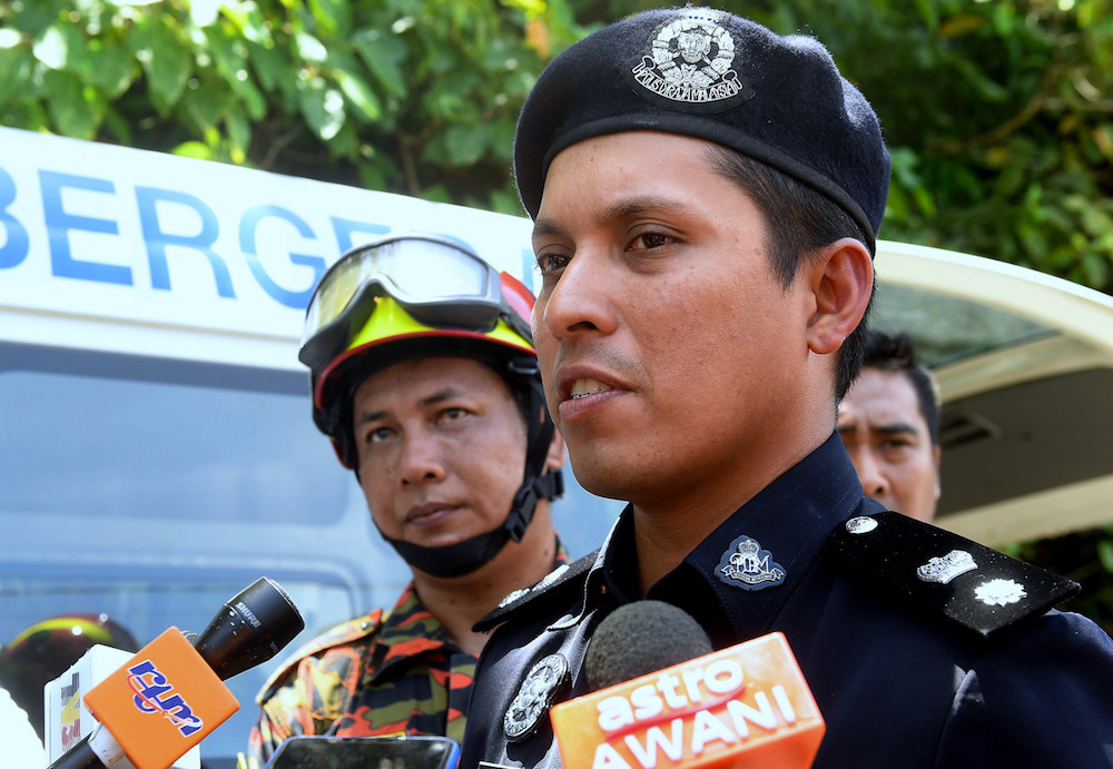 Langkawi district police chief Supt Mohd Iqbal Ibrahim speaks to reporters in Langkawi March 7, 2019. u00e2u20acu201d Bernama pic