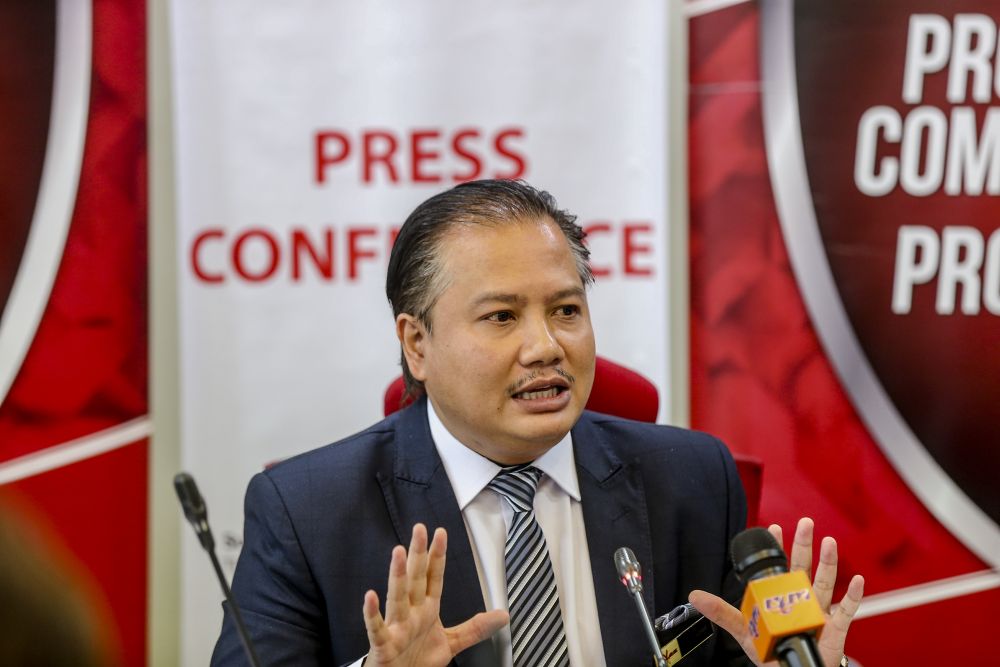 Malaysia Competition Commission (MyCC) CEO Iskandar Ismail speaks during a press conference in Kuala Lumpur March 5, 2019. u00e2u20acu2022 Picture by Firdaus Latif 