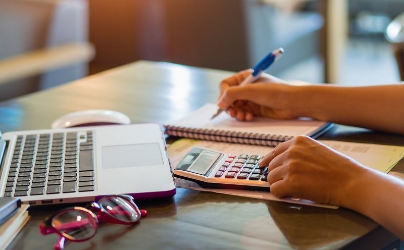 If youu00e2u20acu2122ve just entered the workforce, hereu00e2u20acu2122s a handy guide on how to file your taxes for the first time. u00e2u20acu201d Picture courtesy of RinggitPlus