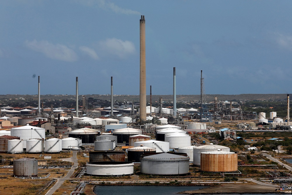 Isla Oil Refinery PDVSA terminal is seen in Willemstad on the island of Curacao, February 22, 2019. u00e2u20acu2022 Reuters pic     