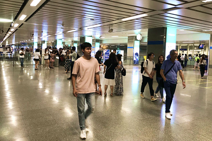 Rush hour at one of Bangkok’s MRT subway stations.