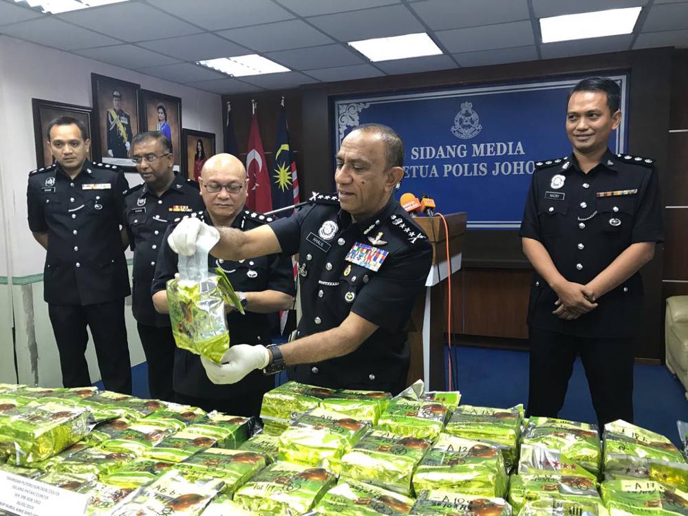 Johor police chief Datuk Mohd Khalil Kader Mohd said police have crippled another international drug syndicate following the seizure of more than 190kg of syabu (crystal methamphetamine) in two separate raids. u00e2u20acu201d Picture by Ben Tan