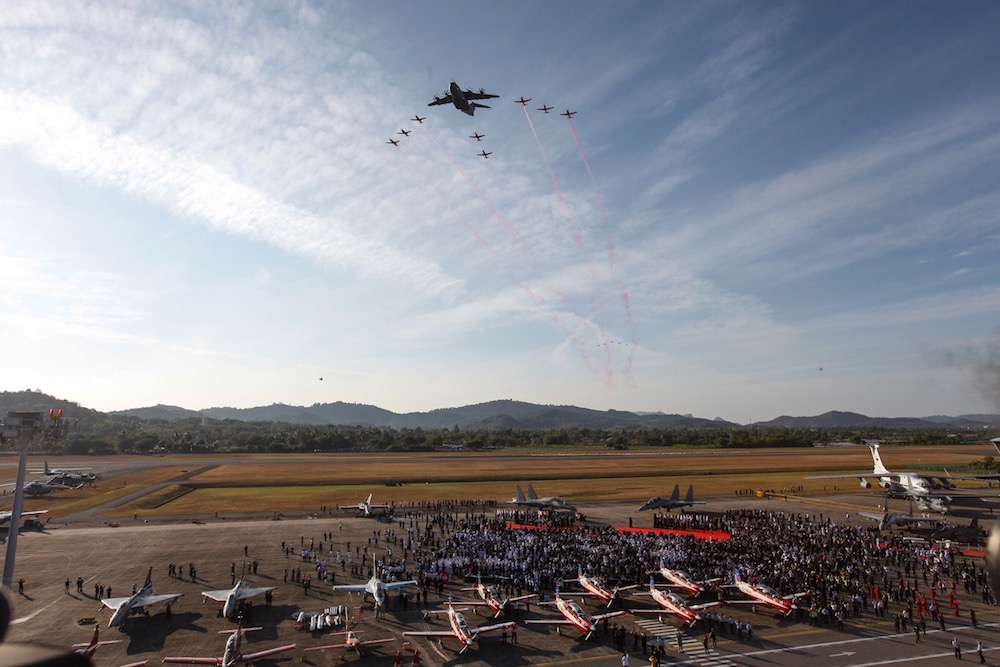 Dazzling aerial displays mark the opening of the Langkawi International Maritime and Aerospace (LIMA) Exhibition opening ceremony in Langkawi March 26, 2019. u00e2u20acu201d Picture by Sayuti Zainudin