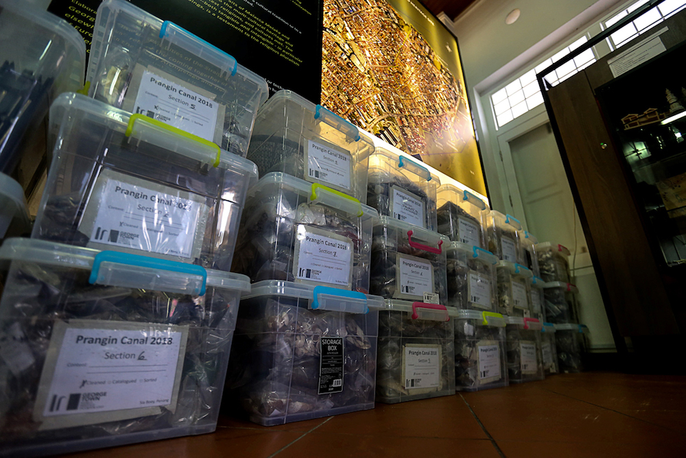 More than 15,000 artefacts were dug up from the canal over nine months. — Picture by Sayuti Zainudin
