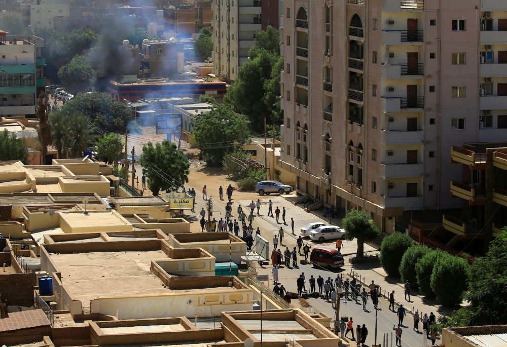 Riot police fire tear gas to disperse Sudanese demonstrators during a protest demanding Sudanese President Omar Al-Bashir to step down in Khartoum, Sudan April 6, 2019. u00e2u20acu201d Reuters pic