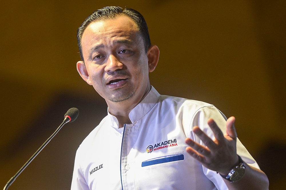 Education Minister Maszlee Malik speaks during the u00e2u20acu02dcRise of the Asian Tigeru00e2u20acu2122 convention in Universiti Teknologi Mara, Shah Alam April 1, 2019. u00e2u20acu201d Picture by Mukhriz Hazim