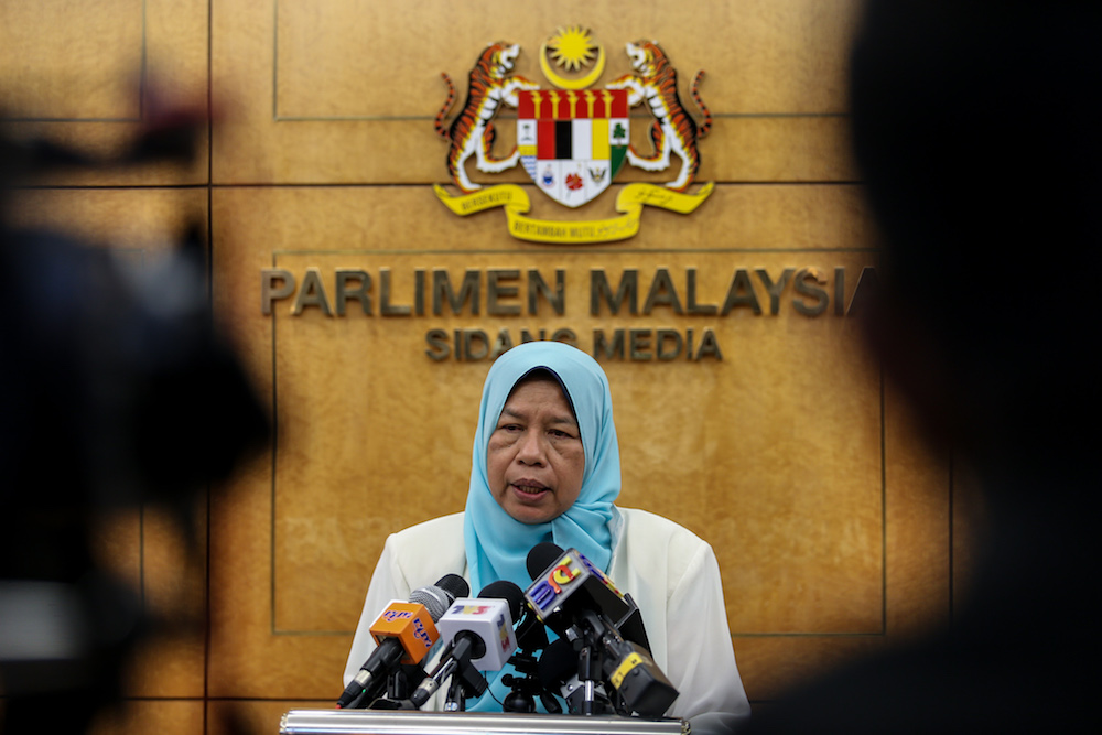 Zuraida Kamaruddin speaks to reporters during the press conference in Parliament in Kuala Lumpur April 2, 2019. u00e2u20acu201d Picture by Ahmad Zamzahuri