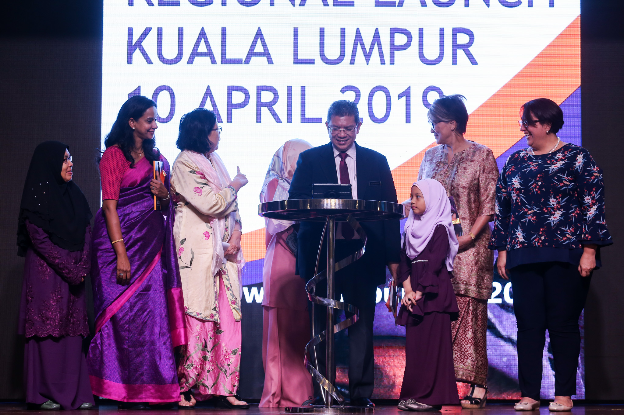 Foreign Minister Datuk Saifuddin Abdullah (centre) is pictured during the launch of the State of the World Population Report 2019 in Kuala Lumpur April 10, 2019. — Picture by Ahmad Zamzahuri 