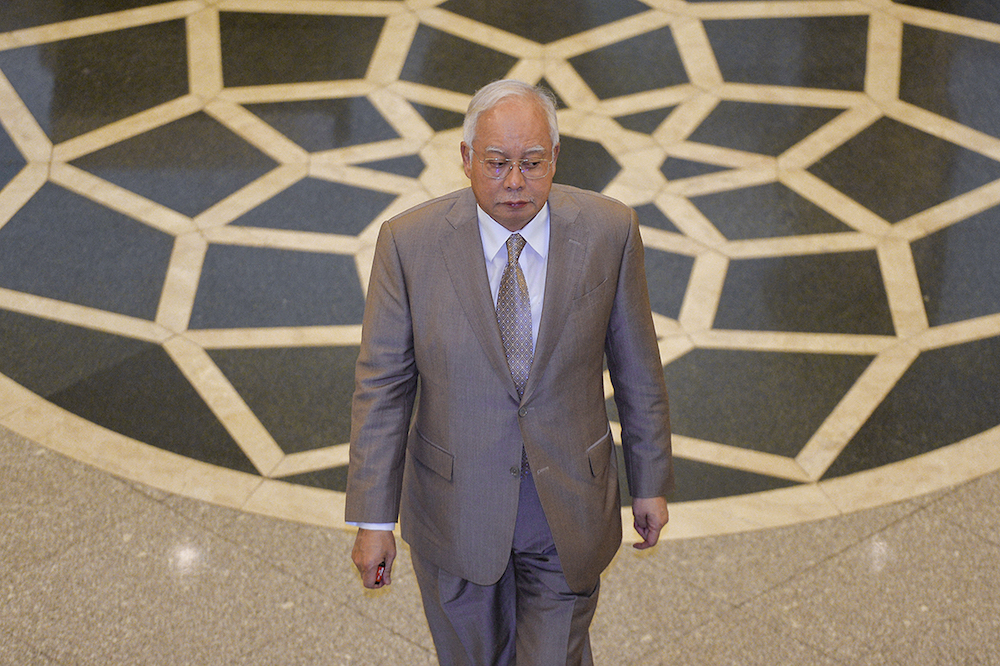 Former prime minister Datuk Seri Najib Razak arrives at the Federal Court in Putrajaya April 10, 2019. u00e2u20acu2022 Picture by Mukhriz Hazim