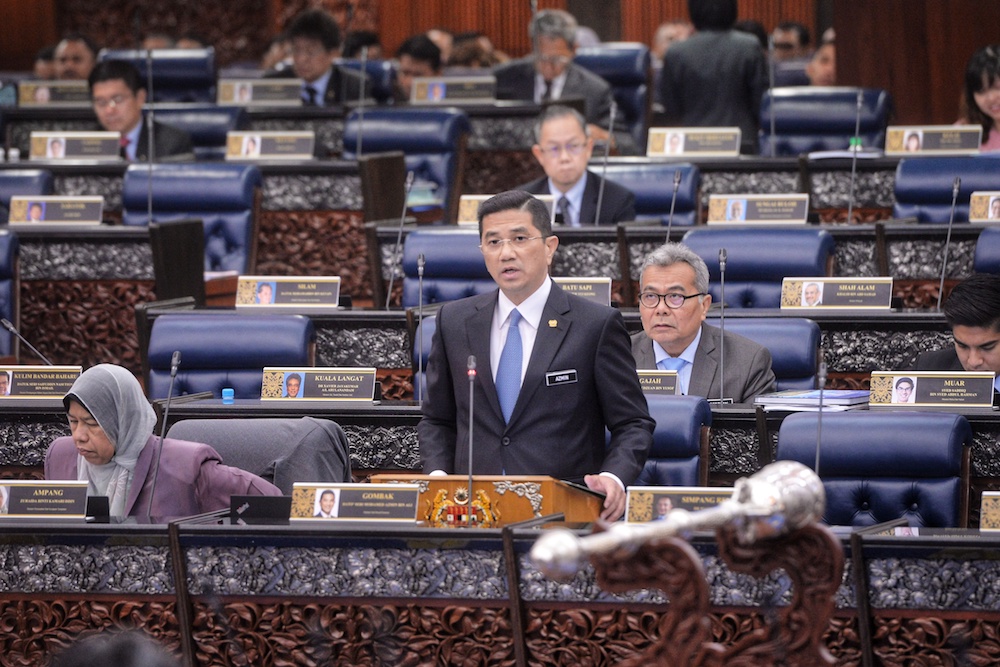 Table Azmin Azmin: Corporate malfeasance increased Felda's debt by 1,100pc | Malay Mail