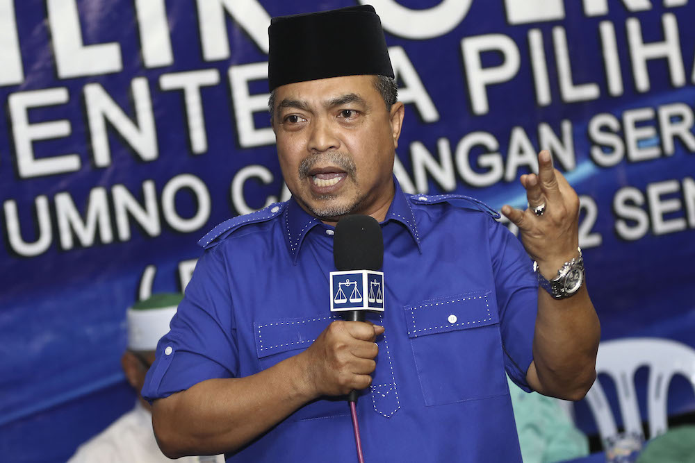 Datuk Seri Jamil Khir Baharom speaks during a Barisan Nasional ceramah held in conjunction with the Rantau by-election in Kampung Sendayan, Seremban April 10, 2019. u00e2u20acu201d Picture by Yusof Mat Isa