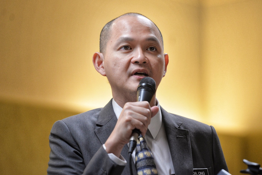 Deputy International Trade and Industry Minister Ong Kian Ming attends the u00e2u20acu02dcPM Revisits China: Expectations and Opportunitiesu00e2u20acu2122 forum in Kuala Lumpur April 16, 2019. u00e2u20acu201d Picture by Shafwan Zaidon