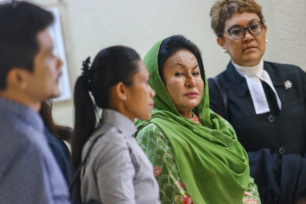 Datin Seri Rosmah Mansor is seen at the Kuala Lumpur Court Complex April 24, 2019. u00e2u20acu201d Picture by Hari Anggara