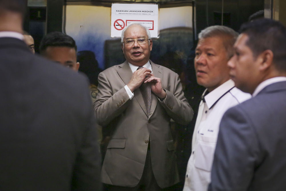 Datuk Seri Najib Razak arrives at the Kuala Lumpur Court Complex April 24, 2019. u00e2u20acu201d Picture by Yusof Mat Isa