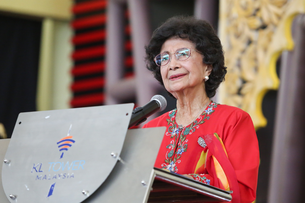 Tun Dr. Siti Hasmah Mohamad Ali speaks during the launch of Culture House at Menara Kuala Lumpur April 30, 2019. u00e2u20acu201d Picture by Choo Choy May.