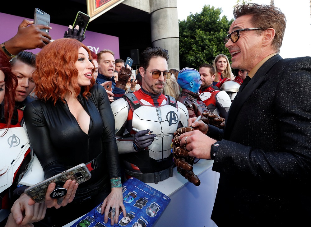 Cast member Robert Downey Jr, reacts with fans on the red carpet at the world premiere of the film u00e2u20acu02dcThe Avengers: Endgameu00e2u20acu2122 in Los Angeles, California April 22, 2019. u00e2u20acu201d Reuters pic