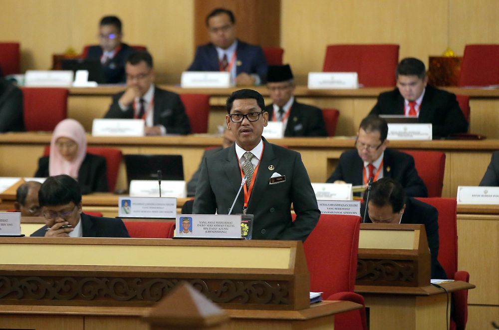Perak Mentri Besar Datuk Seri Ahmad Faizal Azumu speaks during the state assembly April 17, 2019. u00e2u20acu201d Picture by Farhan Najib