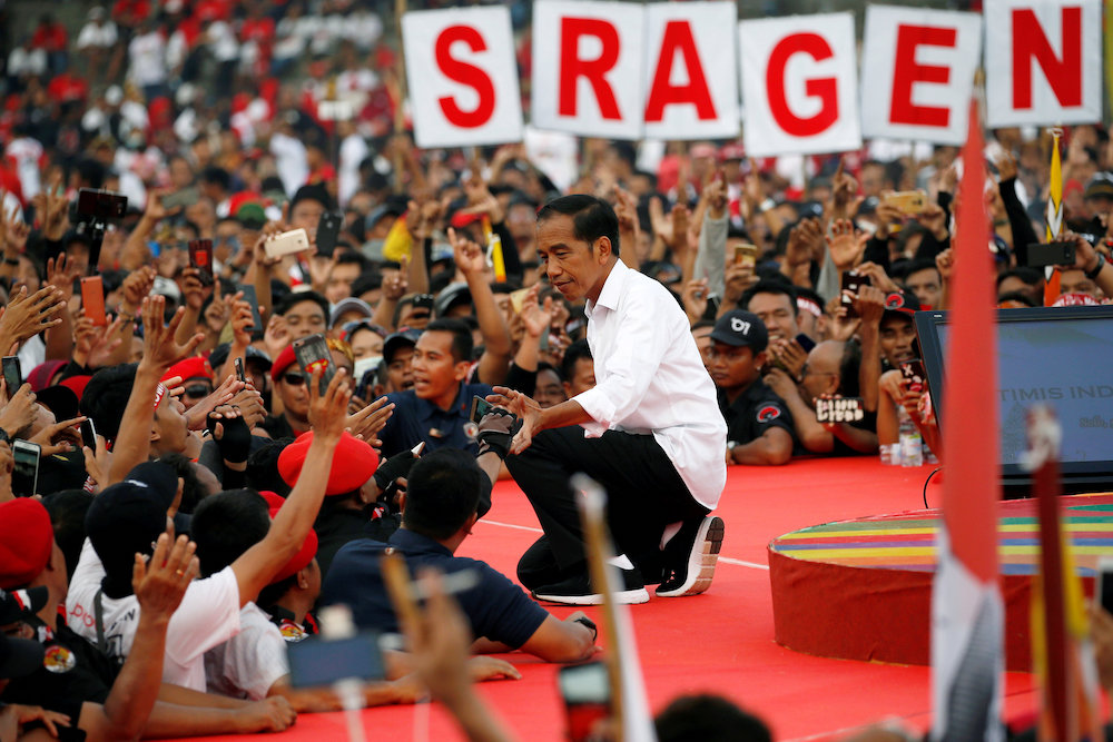 Indonesiau00e2u20acu2122s presidential candidate Joko Widodo greets his supporters during a campaign rally in Solo, Central Java province, Indonesia, April 9, 2019. u00e2u20acu201d Reuters pic