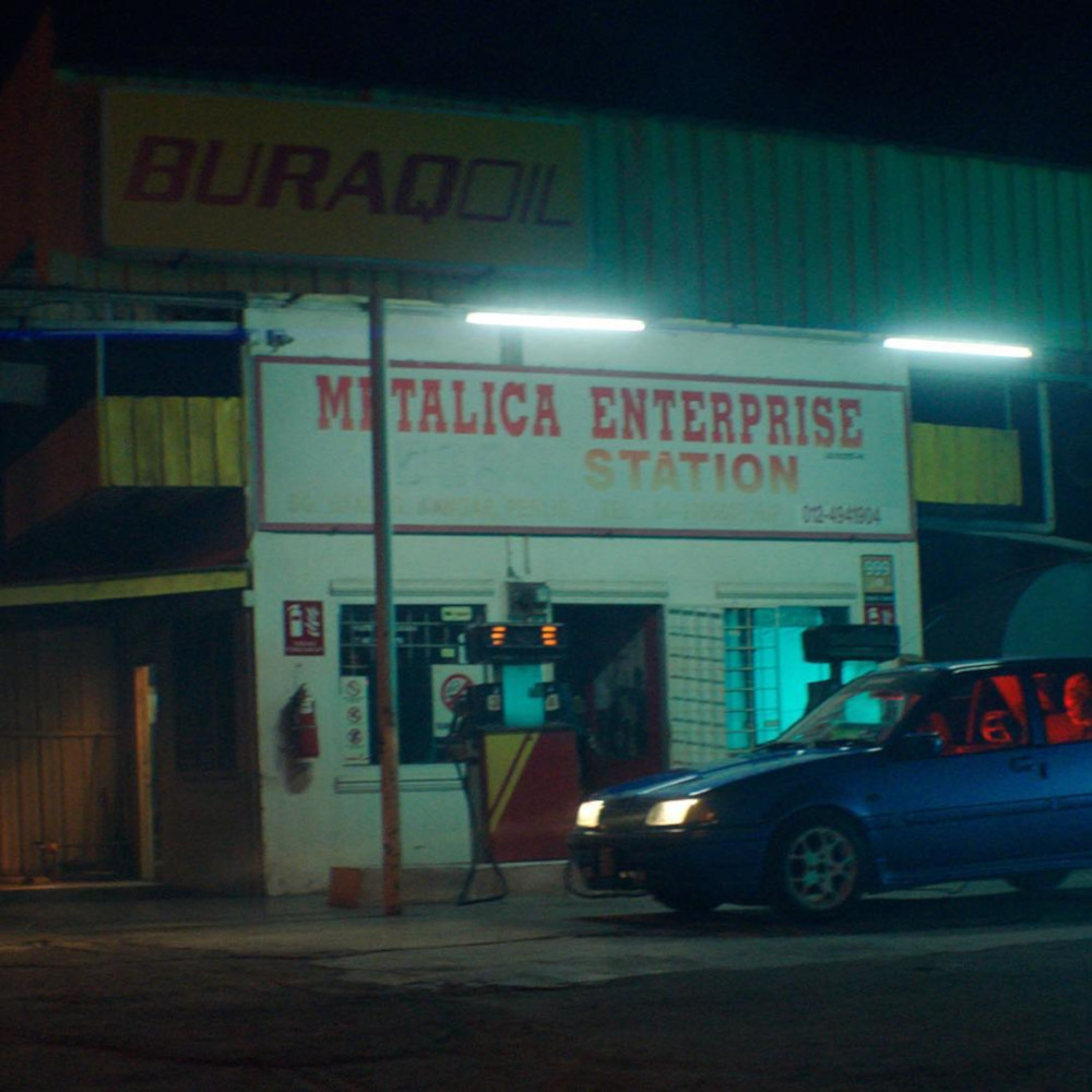 The singer dedicated her latest single to all petrol stations in small towns in northern Malaysia. u00e2u20acu201d Picture via Instagram/Yuna