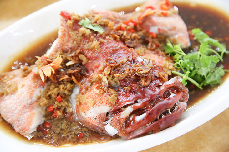 Growl! The steamed seven star grouper may not be Instagram-worthy but the fish is sweet tasting and absolutely delicious with chopped Bentong ginger and their special sauce made from light soy sauce and Chinese rice wine.