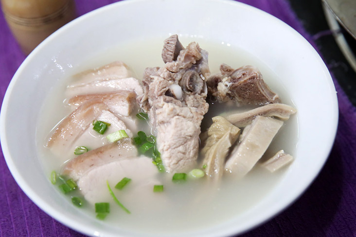 The emperor bone soup can be a satisfying meal for a solo eater too with its pork belly, pork ribs and pig's stomach.