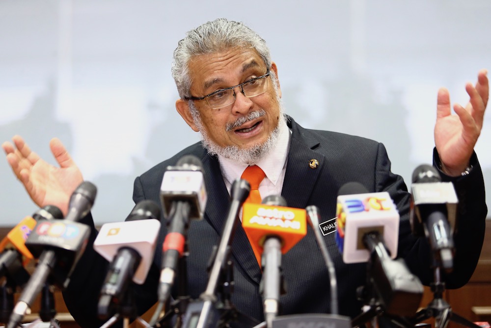 Khalid: No sabotage, but civil servants yet to grasp Pakatan’s ...