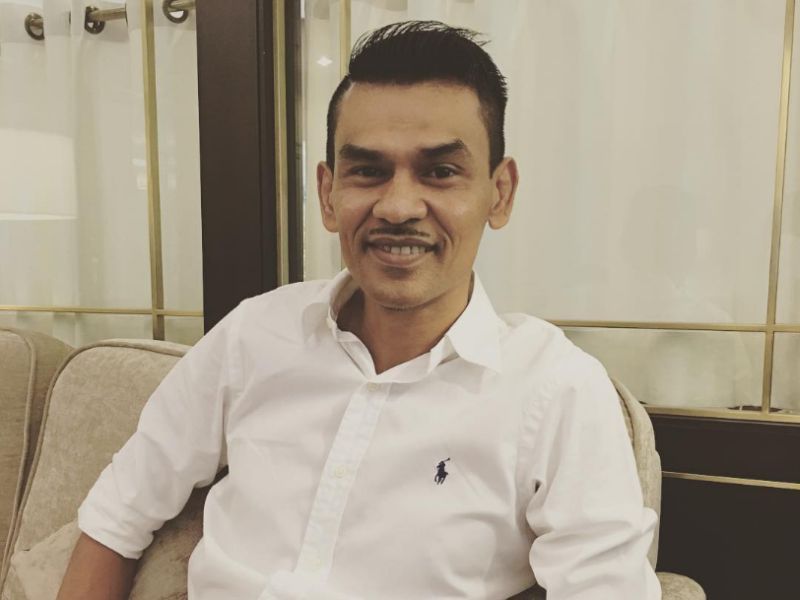 Lan Pet-Pet was slapped with the RM2,000 fine following his altercation with a security guard. u00e2u20acu201d Photo from Instagram/Ruby Che Wan