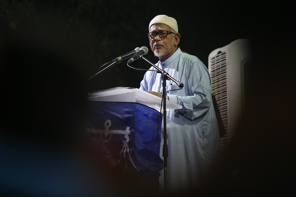 PAS president Datuk Seri Abdul Hadi Awang speaks during the Ceramah Perdana Barisan Nasional in Rantau April 11, 2019. u00e2u20acu201d Picture by Ahmad Zamzahuri