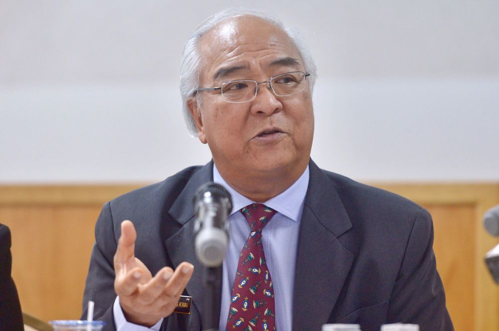 Suhakam commissioner Datuk Mah Weng Kwai speaks during a press conference in Kuala Lumpur April 4, 2019. u00e2u20acu201d Picture by Mukhriz Hazim