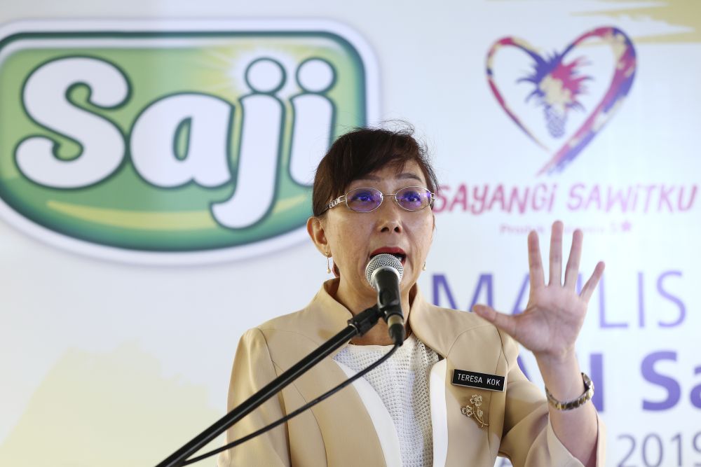Primary Industries Minister Teresa Kok delivers her speech during the u00e2u20acu2122Saji Sayangi Sawitkuu00e2u20acu2122 event in Shah Alam April 30, 2019. u00e2u20acu2022 Picture by Yusof Mat isa