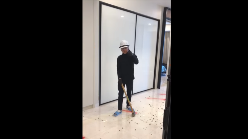The video of a man damaging a unit at Tropicanau00e2u20acu2122s The Residences development situated in the vicinity of Kuala Lumpur City Centre has gone viral. u00e2u20acu201d  YouTube screencap