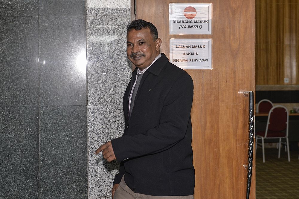 Witness ASP MA Joeking  is pictured during the second day of the Wang Kelian Royal Commission of Inquiry (RCI) hearing in Putrajaya April 18, 2019. u00e2u20acu201d Picture by Miera Zulyana