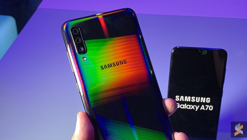 Originally retailing for RM1,999 for the 8GB RAM + 128GB storage variant, the Galaxy A70 with one year Samsung Malaysia warranty is now offered at RM200 lower than the retail price. u00e2u20acu201d Picture via SoyaCincau 