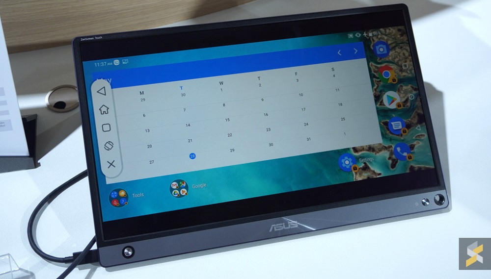 The ZenScreen Touch supports either micro-HDMI and USB-C input. — SoyaCincau pic