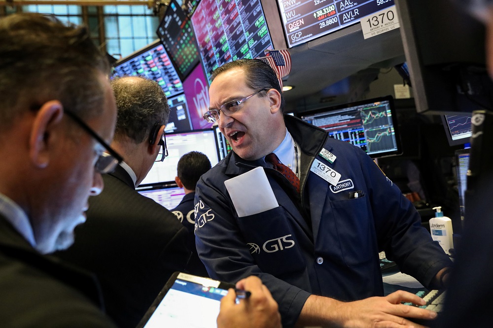 Traders work on the floor at the New York Stock Exchange April 30, 2019. u00e2u20acu201d Reuters pic