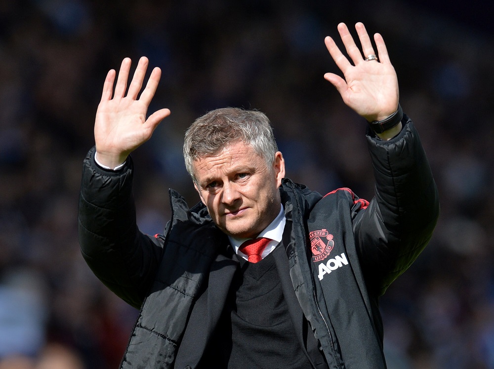 Manchester United manager Ole Gunnar Solskjaer gestures to fans after the match against Huddersfield Town at the John Smithu00e2u20acu2122s Stadium in Huddersfield May 5, 2019. u00e2u20acu201d Reuters picnn