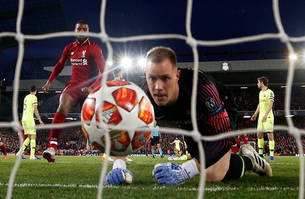 Liverpool's Georginio Wijnaldum celebrates scoring their second goal as Barcelona's Marc-Andre ter Stegen reacts during the Champions League Semi Final Second Leg match at Anfield in Liverpool May 7, 2019. u00e2u20acu201d Reuters pic