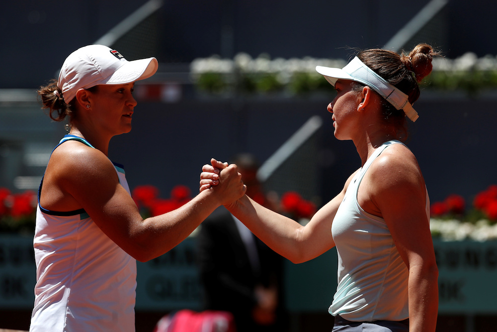 Romaniau00e2u20acu2122s Simona Halep and Australiau00e2u20acu2122s Ashleigh Barty shake hands after their quarter-final match at the Madrid Open May 9, 2019. u00e2u20acu201d Reuters pic