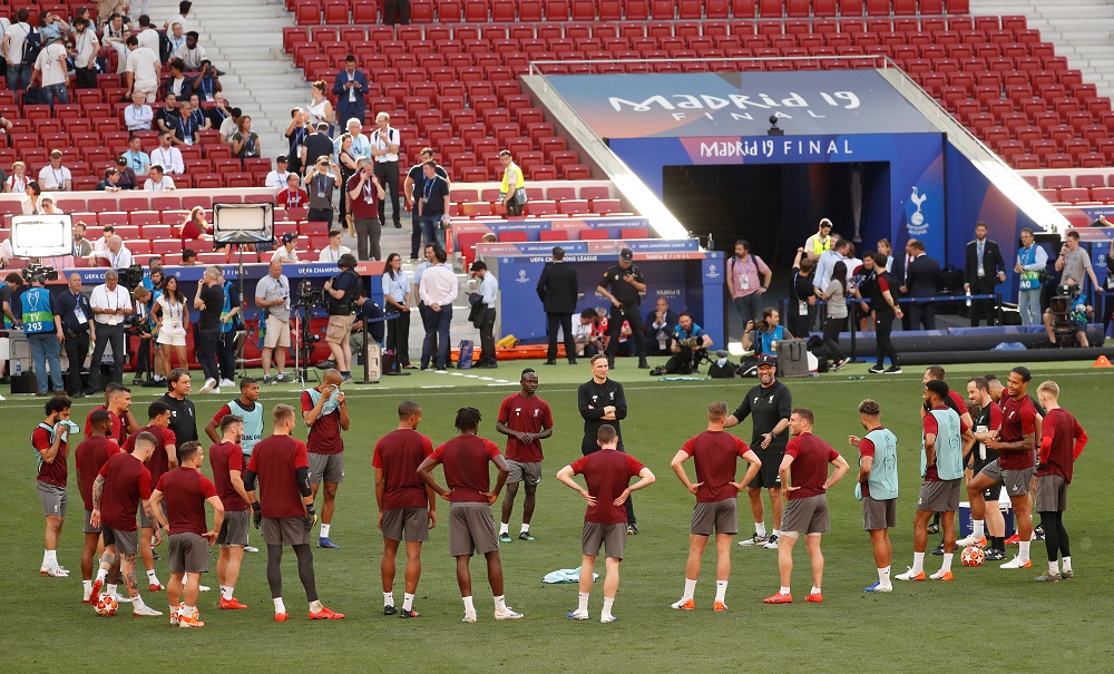 Liverpool manager Juergen Klopp talks to the players during training at the Wanda Metropolitano stadium in Madrid May 31, 2019. u00e2u20acu201d Reuters pic
