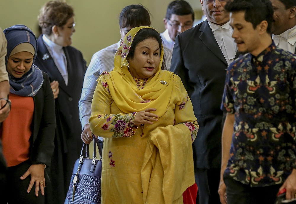 Datin Seri Rosmah Mansor arrives at the Kuala Lumpur Court Complex May 2, 2019. u00e2u20acu201d Picture by Firdaus Latif