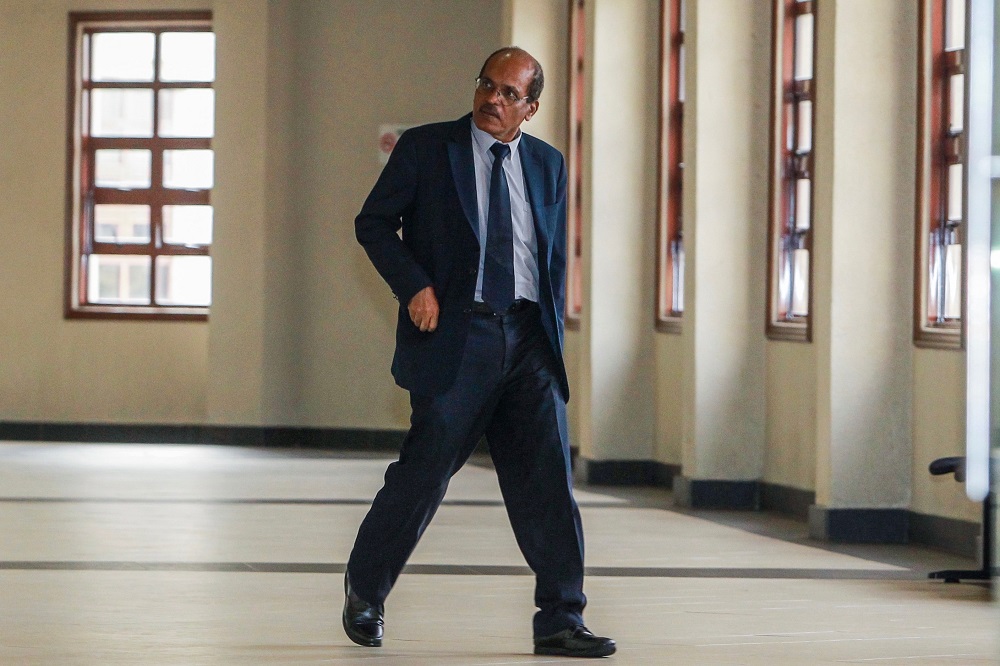 Former director of the Retirement Fund Incorporated’s Accounts and Management Services Department, R. Ambalagam, at the Duta Court in Kuala Lumpur May 9, 2019. — Picture by Hari Anggara