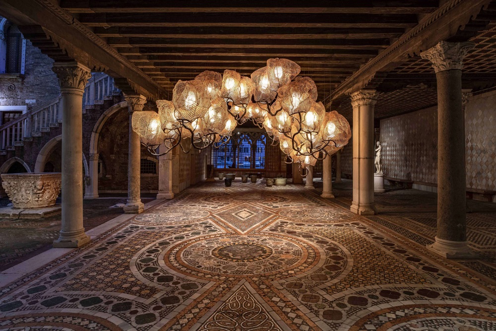 ‘Inside a Forest Cloud Chandelier’ by Nacho Carbonel on view at Galleria Giorgio Franchetti alla Ca’ d’Oro in Venice. — Picture courtesy of Carpenters Workshop Gallery