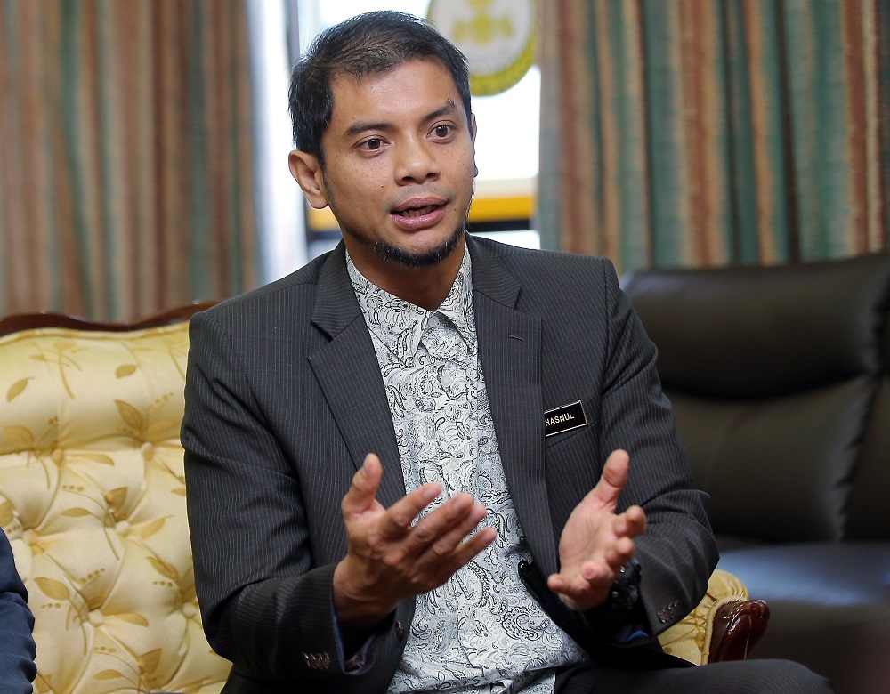 Perak State Communications, Multimedia, NGO and Cooperatives Development committee chairman Hasnul Zulkarnain Abdul Munaim speaking to the press in Ipoh May 14, 2019. u00e2u20acu201d Picture by  Farhan Najib