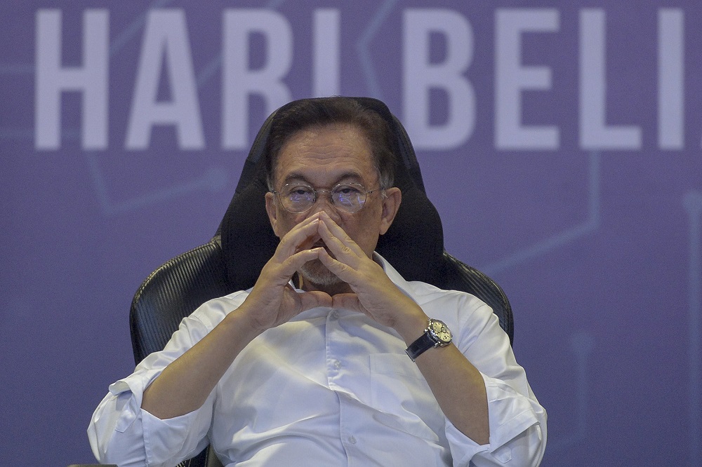 Datuk Seri Anwar Ibrahim at the National Youth Convention at Universiti Kebangsaan Malaysia in Bangi May 15, 2019. u00e2u20acu201d Picture by Mukhriz Hazim