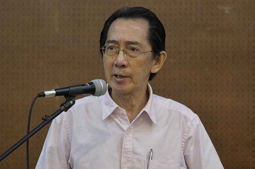 Suaram director Kua Kia Soong speaks during the launch of the Suaram Human Rights Report 2018 in Kuala Lumpur May 28, 2019. — Picture by Miera Zulyana