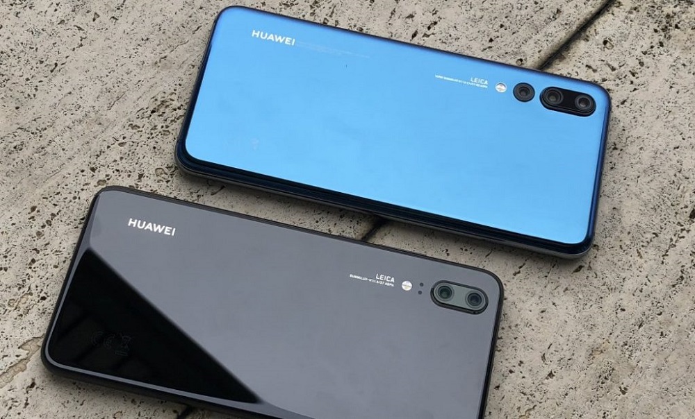 Huawei is kicking off its Huawei Service Day this coming Friday and Saturday where you can enjoy free labour charge even if your device is out of warranty. u00e2u20acu201d SoyaCincau pic