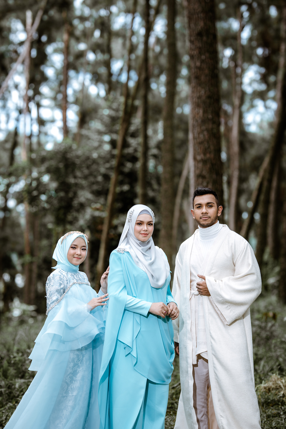 Datuk Siti Nurhaliza with Indonesia's Nissa Sabyan and Singapore's Taufik Batisah. u00e2u20acu201du00c2u00a0Picture courtesy of Universal/Apple Music
