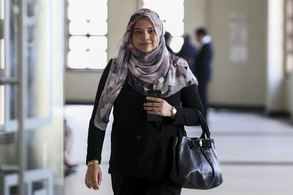Vice-president of KWAP's legal and secretariat department Azlida Mazni Arshad is pictured at the Kuala Lumpur Court Complex, May 14, 2019. u00e2u20acu2022 Picture by Yusof Mat Isa