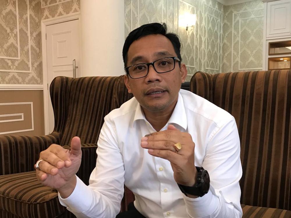 Johor Health, Culture and Heritage Committee chairman Mohd Khuzzan Abu Bakar said Johor is safe from the recent monkeypox case in Singapore and the health authorities are monitoring the situation closely. u00e2u20acu201d Picture by Ben Tan